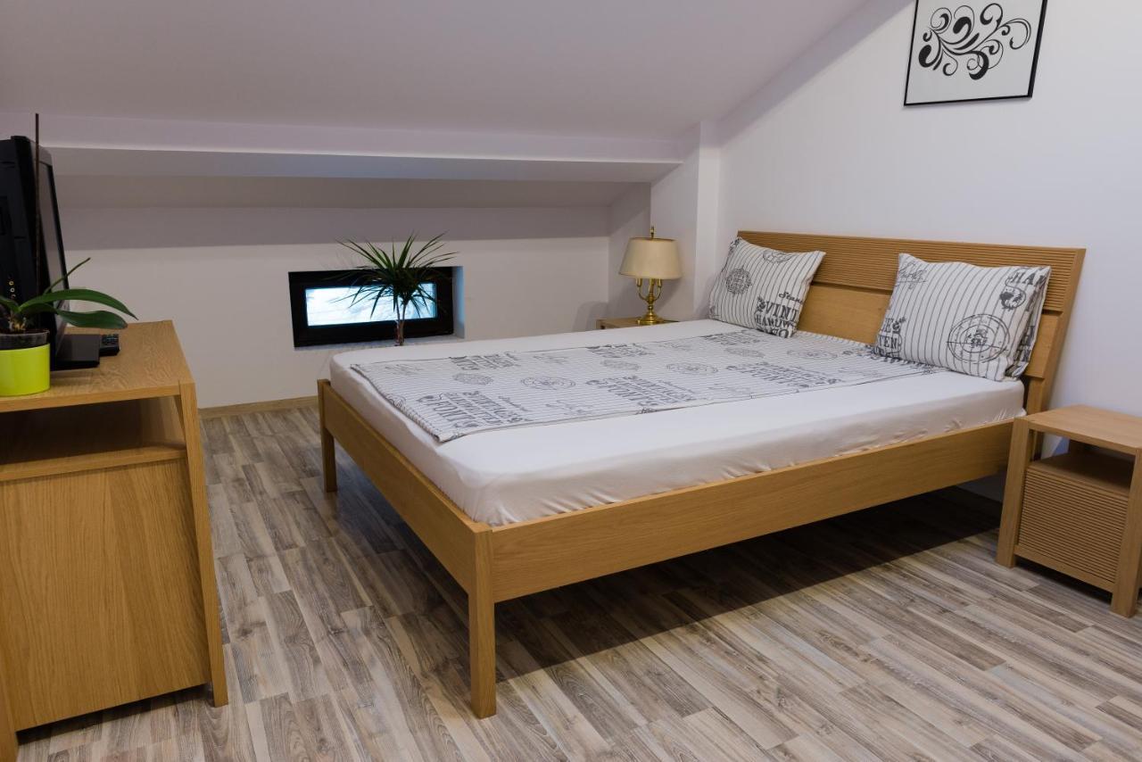 Romexpo Apartment Luxury - Aproape De Centru Si Parc Herastrau! Bukares Bagian luar foto